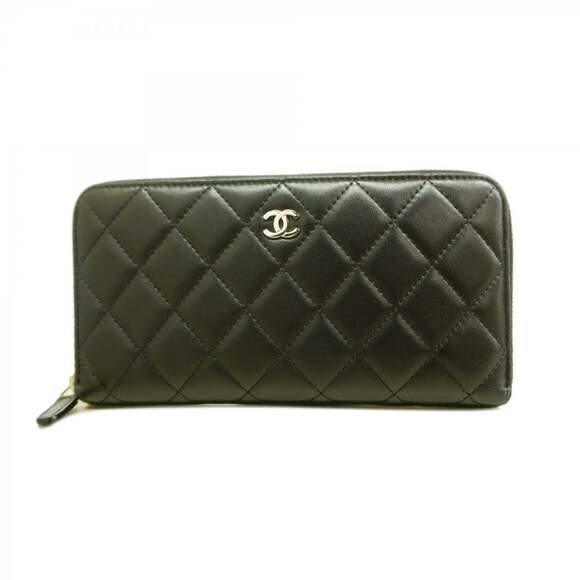 CHANEL Authentic Black Lambskin Leather Wallet